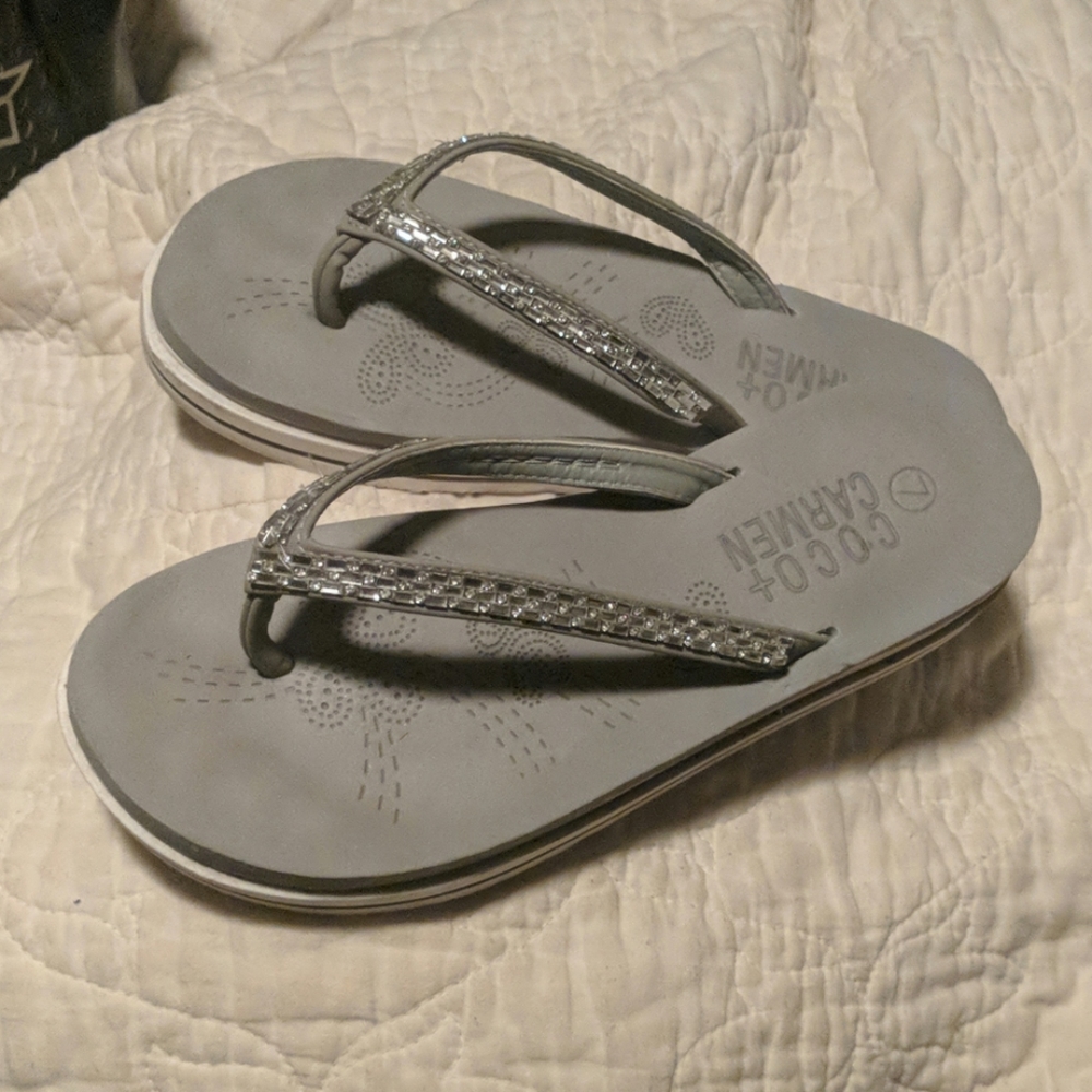 Flip flops